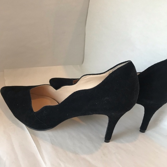 Suede Scallop Heels - Picture 1 of 4